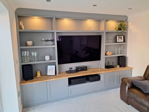 Media Unit/Wall
